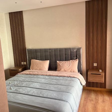 Appartement Safran Avec Piscine Marrakesh Exteriör bild